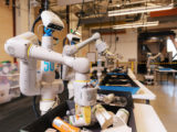 Un des robots trieurs de déchets de Google (image de Everyday Robots)