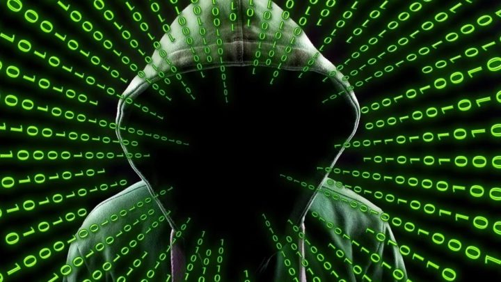 cyberattaques hacker russe linkedin facebook