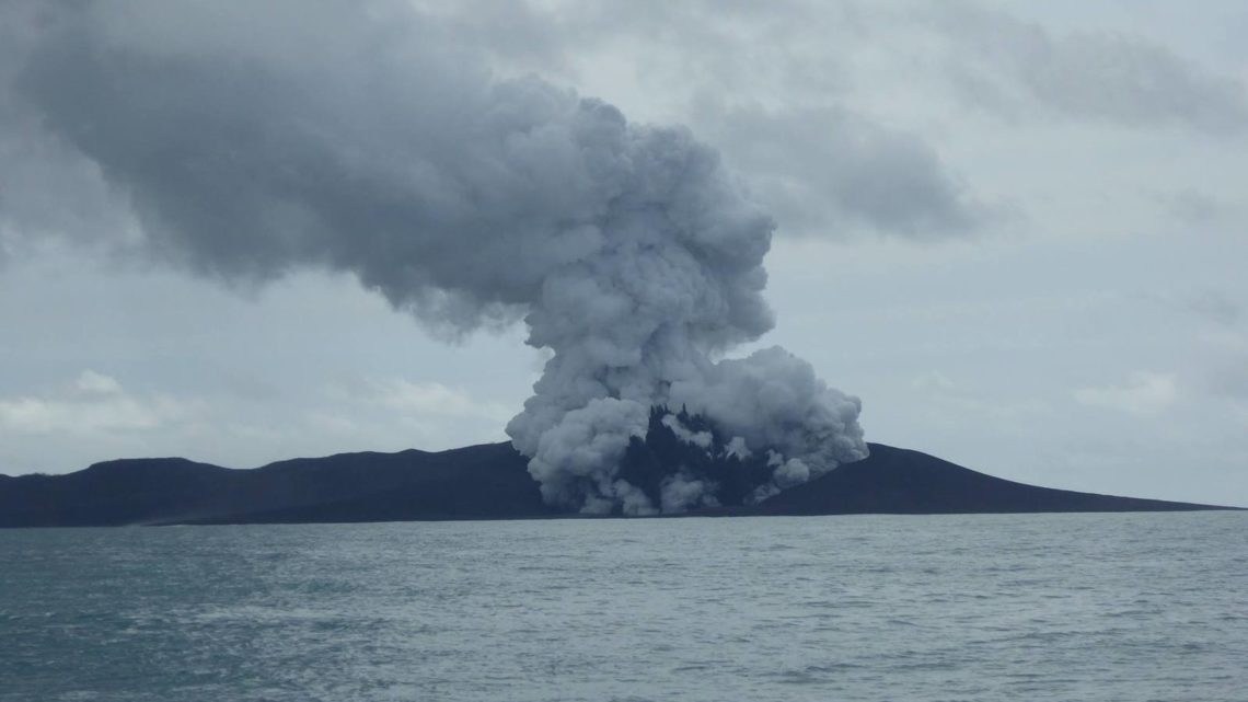 vague eruptionhunga tonga atteindre 90 metress