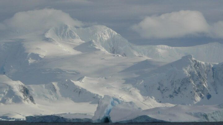 cle de voute terre danger antarctique