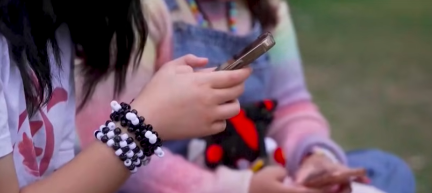 Meta et Google condamnés pour addiction