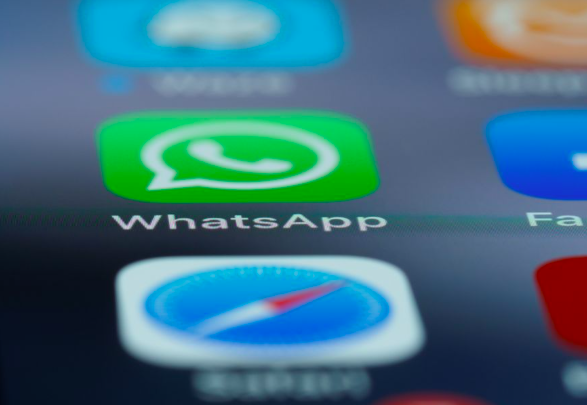 Le déploiement des pseudonymes de WhatsApp suscite des inquiétudes