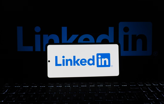 LinkedIn : le virage anti-IA qui fait tabac